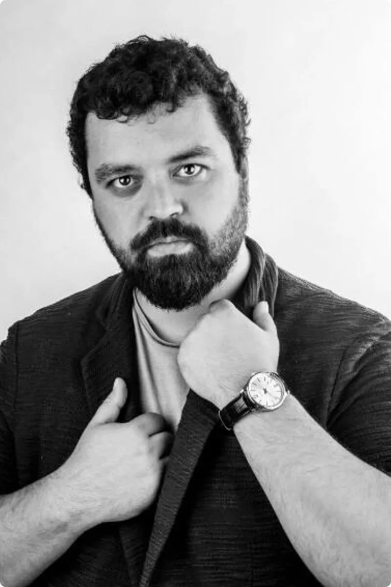 Преподаватель Александр Гурьянов