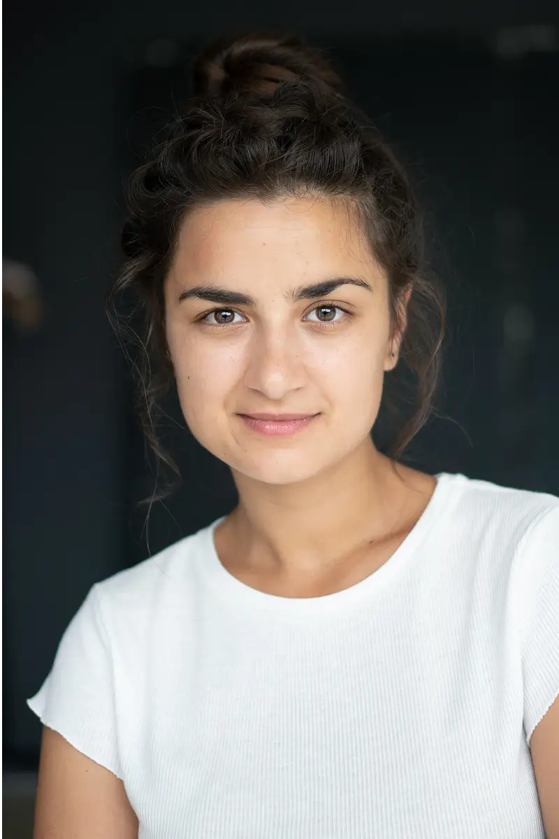 Преподаватель Любовь Мхитарьян